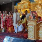 दुनिया में मां से बढ़कर कोई नहीं: मां ही है, जो लात खाकर भोजन कराती है- पंडित विजय शंकर मेहता