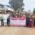 कोबरा सांप का सफल रेस्क्यू, स्नेक केचर सौम्या पाण्डेय और उमेश यादव ने दिखाया साहस