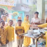 महाशिवरात्रि पर शांतिनगर शिव मंदिर में रही सुबह से भीड़, भक्तों में बंटा प्रसाद