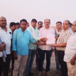 विभिन्न मांगों को लेकर हरदीबाजार वासियों ने रोकी मिट्टी उत्खनन का कार्य